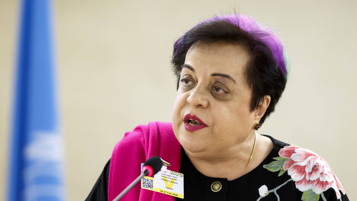 Minister praw człowieka w Pakistanie - Shireen Mazari skrytykowała szefa policji, który obwinia kobietę za gwałt.