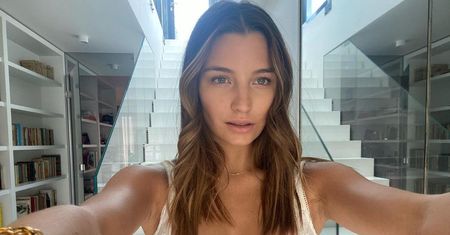 Julia Wieniawa topless. Aktorka pokazała bardzo dużo