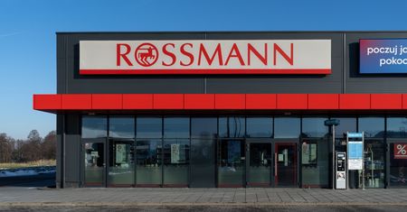 To koniec napojów w Rossmannie? Sieć rozwiewa wątpliwości