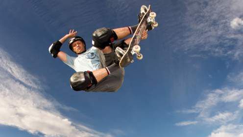 Tony Hawk pozazdrościł SKATE 1