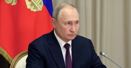 Putin ma plan, jak "zatankować" machinę wojenną, gdy zyski Rosji topnieją