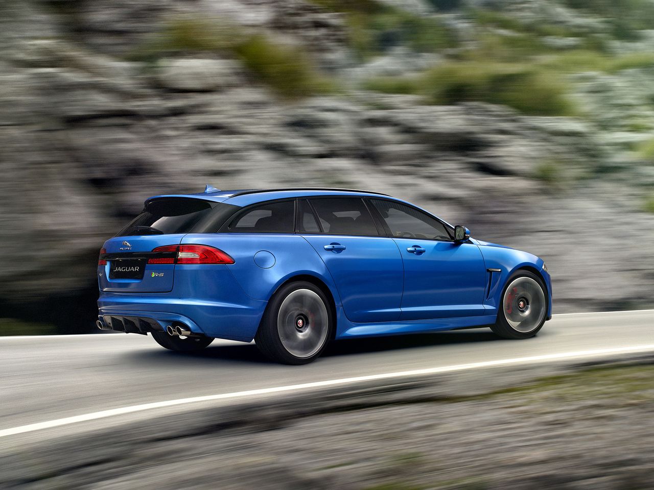 Jaguar XFR-S Sportbrake (2014)