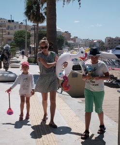 Grecja tylko dla zdrowych. Po śmierci ciężarnej 19-latki zagotowało się w Atenach