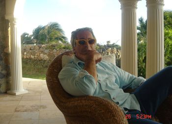 Ujawniono zakupy Jeffreya Epsteina. Od dziecięcych ubranek po mikrokamery