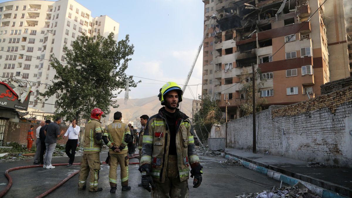 Zniszczenia w Teheranie po izraelskim ataku, 13 czerwca 2025 roku