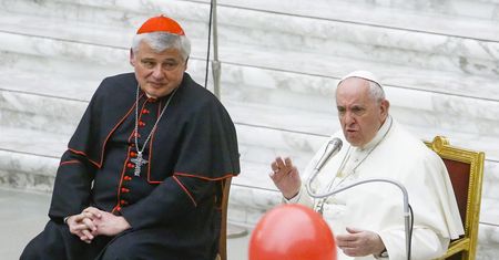 Zastąpi Franciszka? Tak widzą szanse Polaka