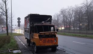 Kraków. Spłonął samochód z antyaborcyjnymi hasłami