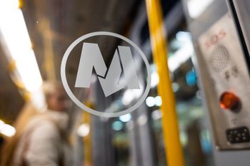 Warszawa: Kiedy zostanie przywrócona do ruchu stacja metra Racławicka? To tam spłonęła podstacja