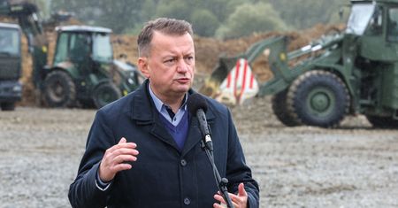 Trzęsienie ziemi w Wojsku Polskim. Mariusz Błaszczak komentuje