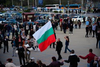 Ósme wybory w pięć lat. Bułgarzy idą do urn. "Trzy bieguny"