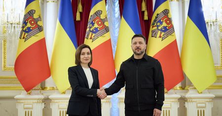 Zełenski spotkał się z prezydent Mołdawii. Mówił o członkostwie w UE