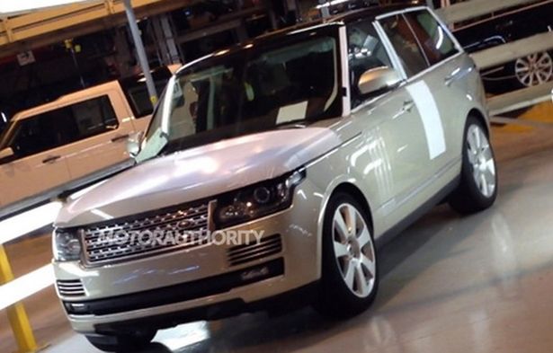 2013 Range Rover - zdjęcie szpiegowskie (źródło: Motor Authority)