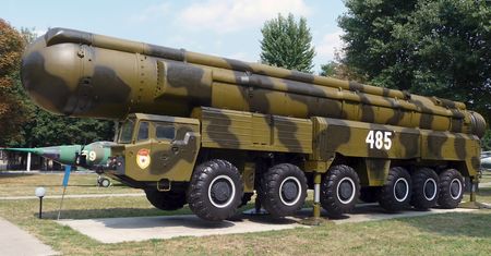 Ukraina miała 3 tys. pocisków jądrowych. Dlaczego z nich zrezygnowali?