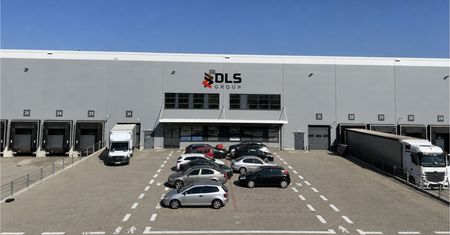 Skalowanie e-commerce bez przepalania budżetu. Jak modułowy outsourcing rewolucjonizuje polski handel