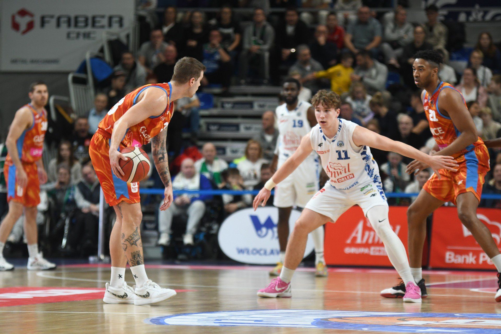 Bartosz Łazarski (11) w Anwilu na kolejne lata!
