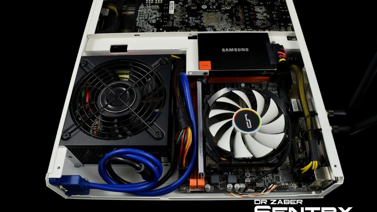 DR ZĄBER Sentry: stworzona w Polsce obudowa o wymiarach konsoli 1