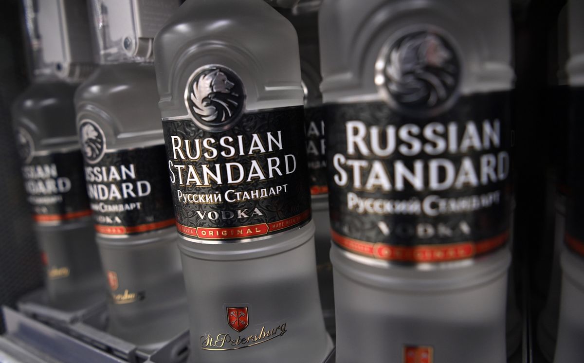 Rosyjska wódka trafiła na listę towarów zakazanych w kolejnych supermarketach w Wielkiej Brytanii