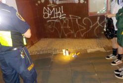 Warszawa. Dwie młode kobiety zniszczyły elewację budynku