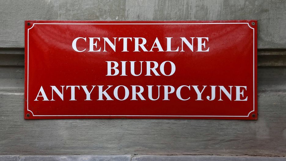 Ujawnił niewygodną znajomość b.szefa CBA. Nie popełnił przestępstwa