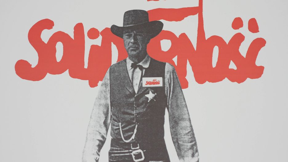 To, że plakat z Garym Cooperem stał się symbolem 4 czerwca, jest zasługą wielu ludzi