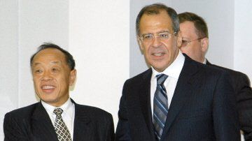 Siergiej Ławrow i Li Zhaoxing
