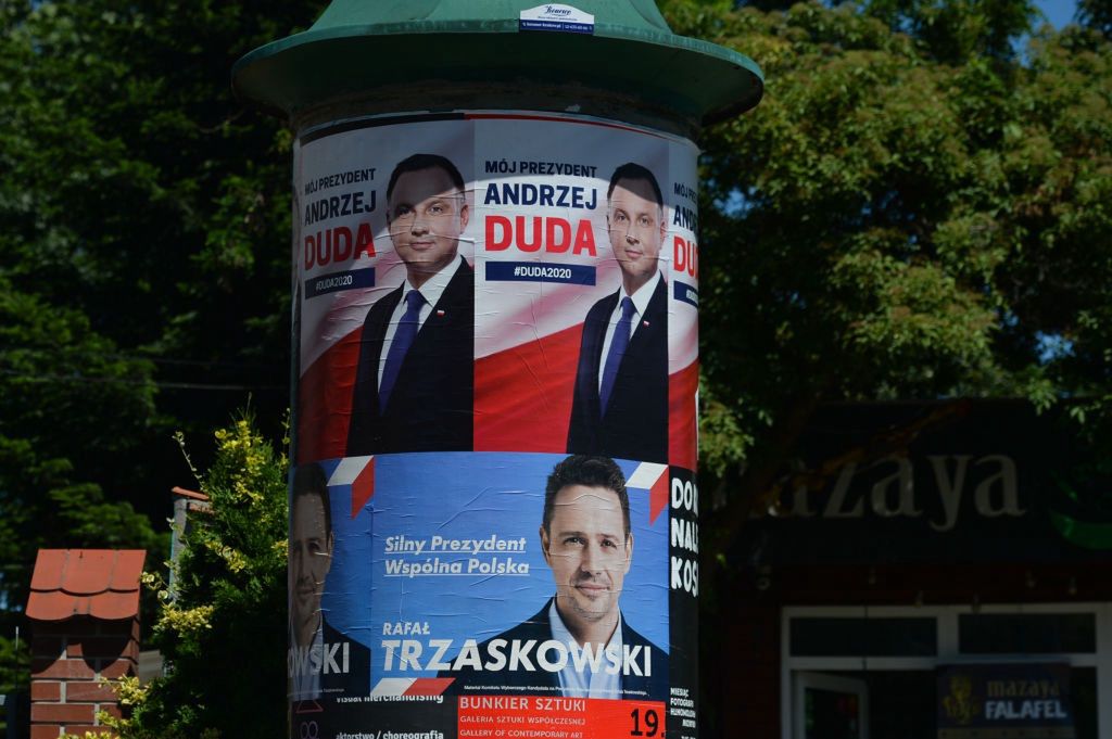 Duda, Trzaskowski - memy na wybory 2020