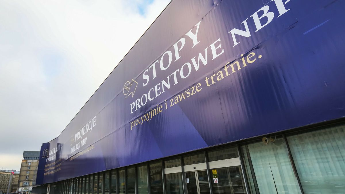 Biuro prasowe NBP odpowiada na pytania money.pl ws. nagród dla pracowników