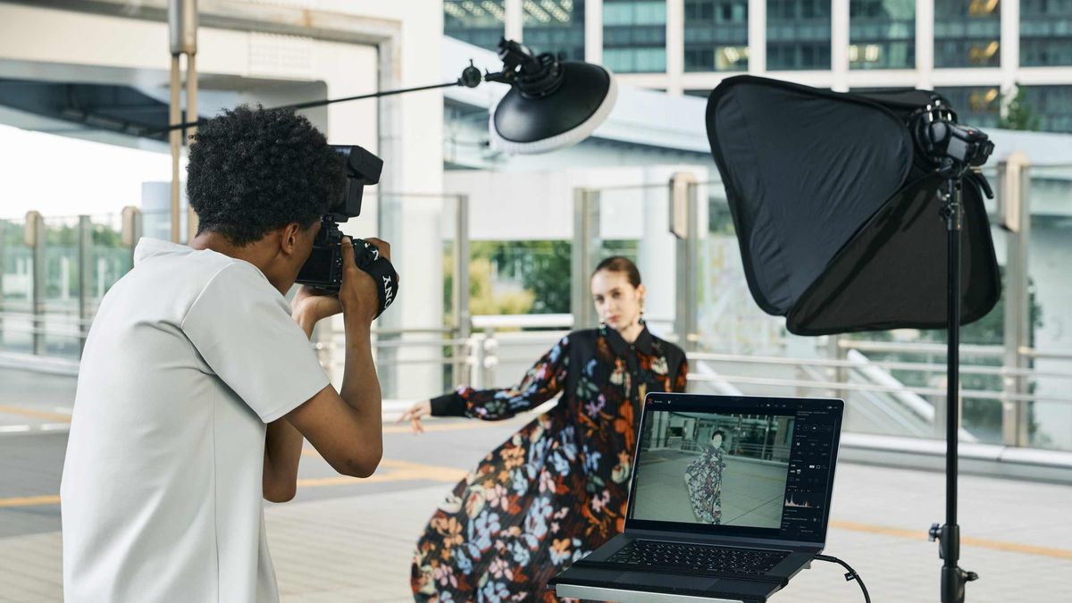 Nowe lampy błyskowe od Sony. Bezprzewodowe modele HVL-F60RM2 i HVL-F46RM o dużej mocy 1