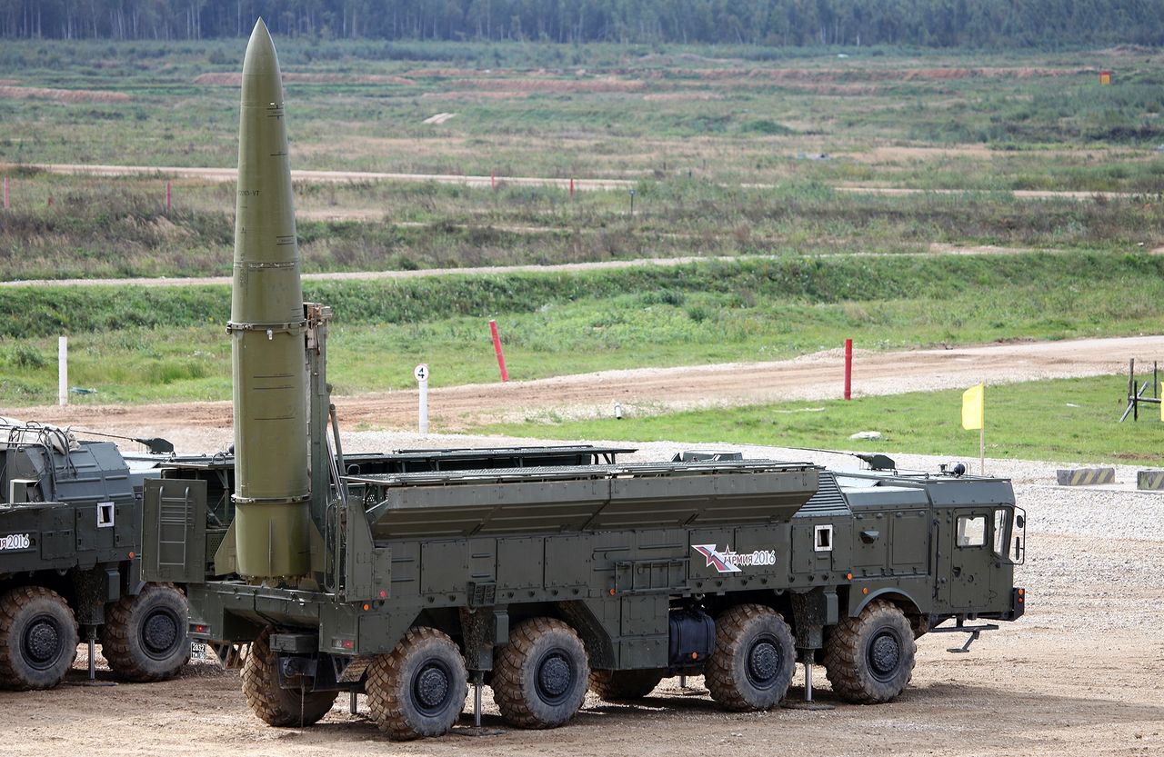 9K720 Iskander-M SRBM system z pociskami 9M723K5