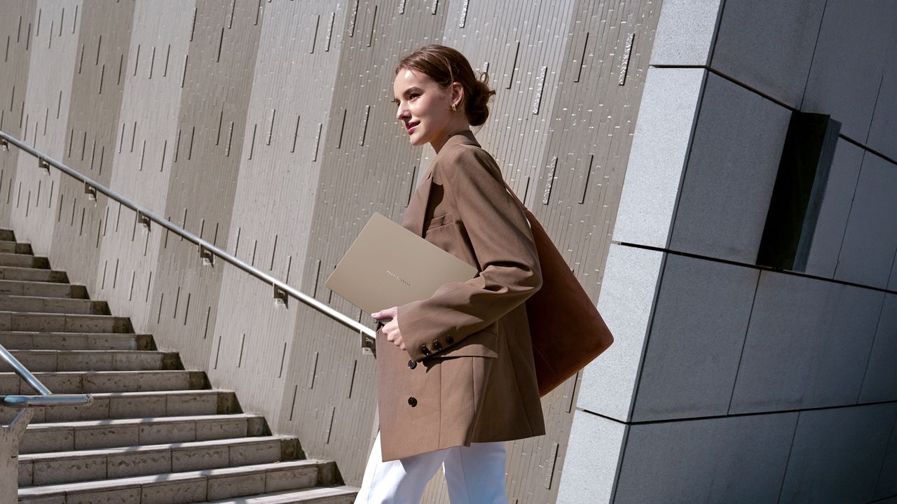 Nowy rozdział technologii. Ultralekki ASUS Zenbook A14 z asystentem AI