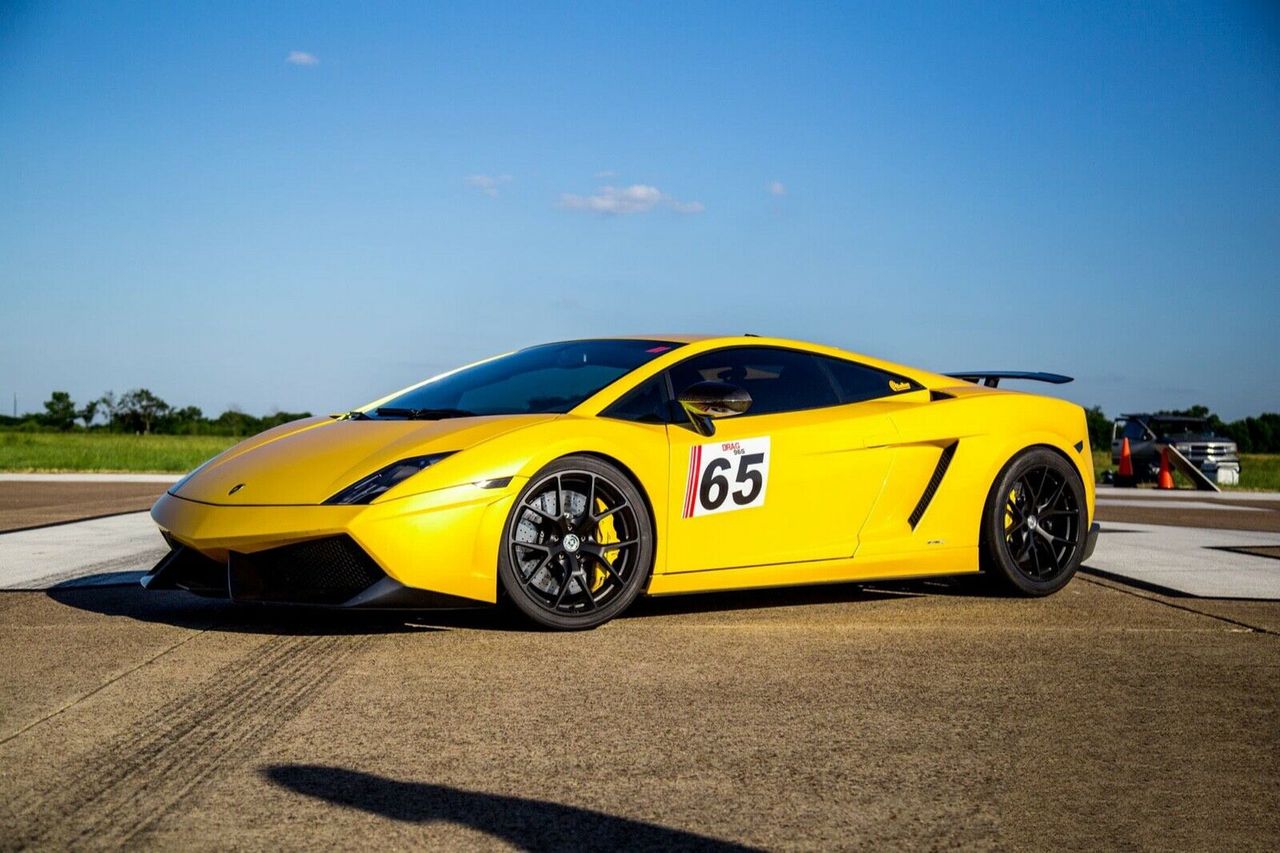 Lamborghini Gallardo o mocy 2580 KM. Można go używać na drogach