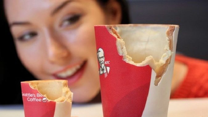 W KFC pojawią kubki na kawę, które można zjeść. O zapachu skoszonej trawy! 1