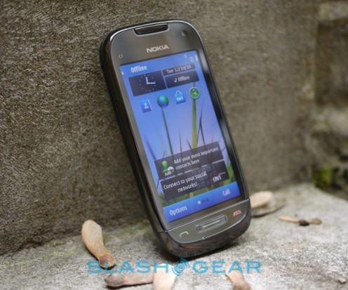 Nokia C7 w przedsprzedaży na Wyspach