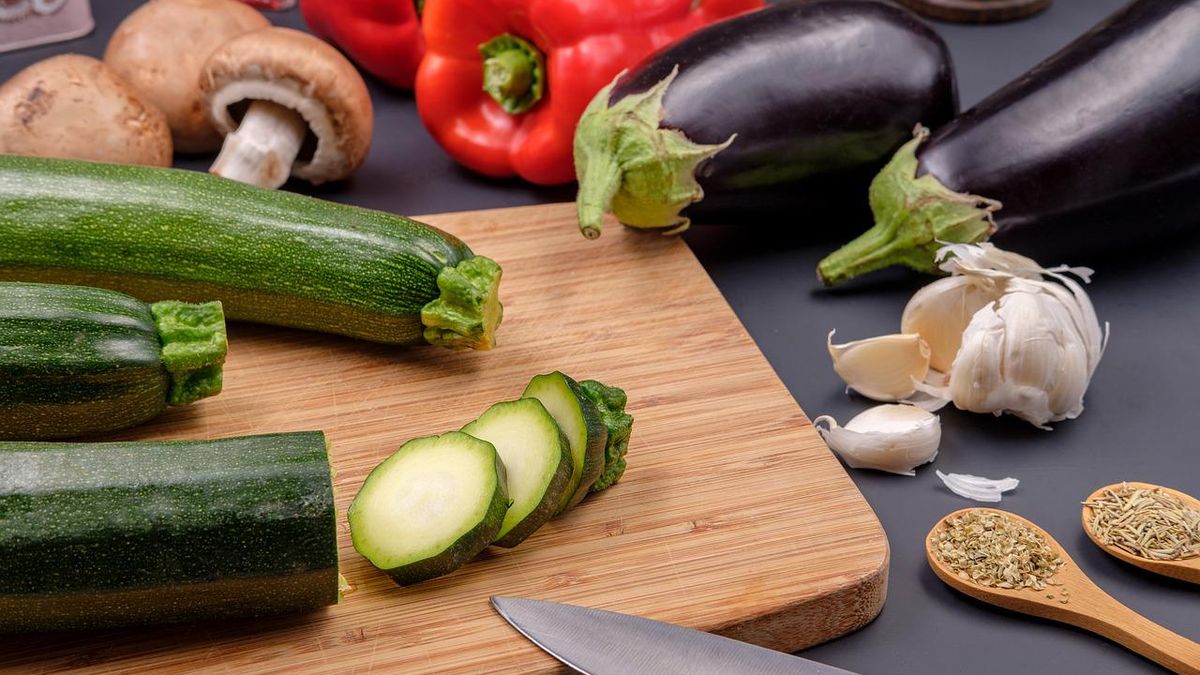 Sezon na cukinię. Ten przepis na zupę krem pokochali internauci