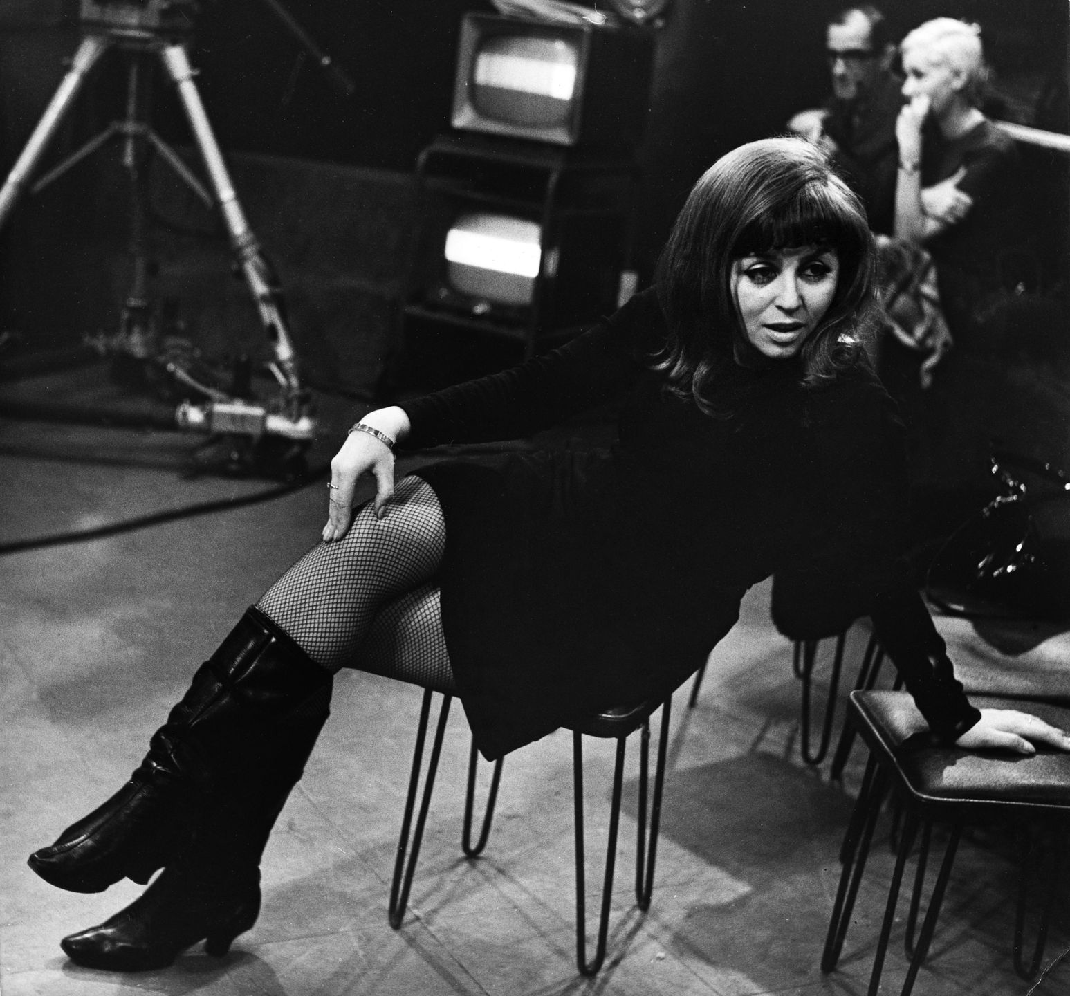 Kalina Jędrusik w studio telewizyjnym. Warszawa 1968. 