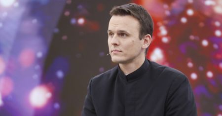 Ksiądz o prezentach na komunię. "Drogie upominki rozwydrzają"
