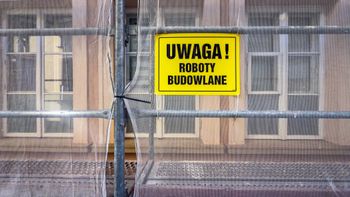 Wrocław: "Plastyk" przestanie straszyć. Zabytkowa kamienica przejdzie zasłużony lifting