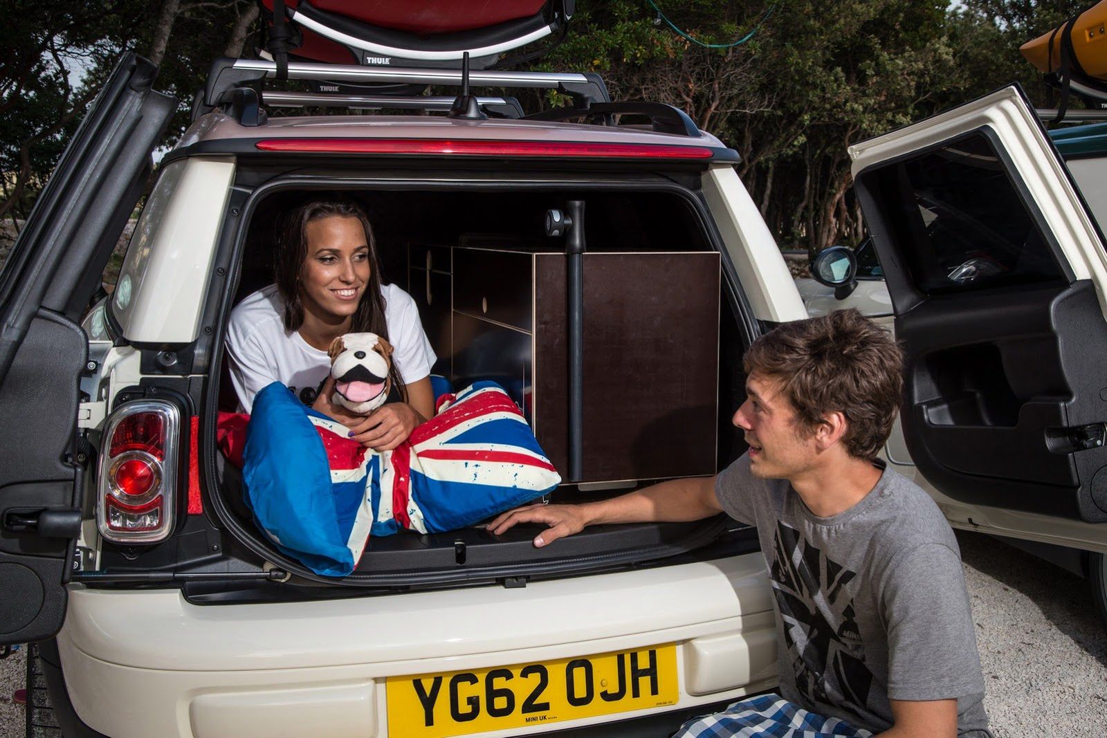 MINI prezentuje koncepcyjne auta na wakacje [galeria] 105