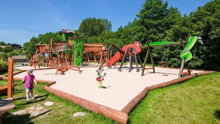 Czeladź. Wielkie owady będą główną atrakcją placu zabaw.