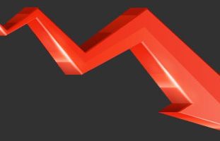 Dwa razy mniej użytkowników serwisów zakupów grupowych. Groupon i Gruper mocno w dół (TOP 10)