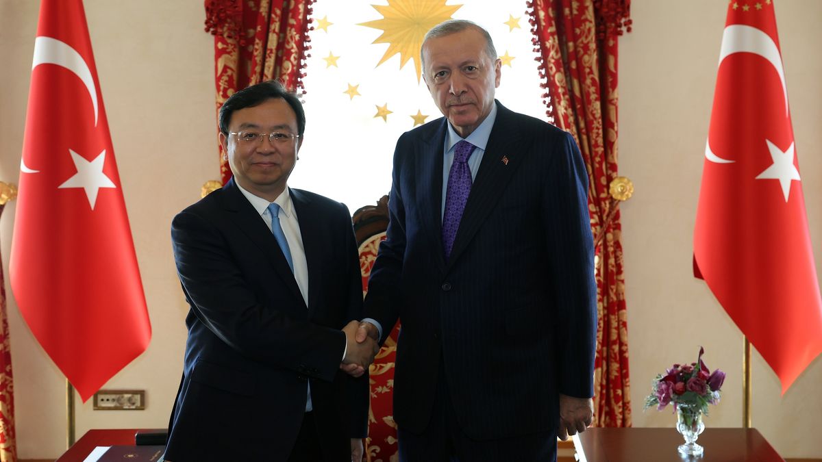 Turkish President Recep Tayyip Erdogan receives BYD chairman Wang ChuanfuISTANBUL, TURKIYE - JULY 08: (----EDITORIAL USE ONLY - MANDATORY CREDIT - ' TURKISH PRESIDENCY / MUSTAFA KAMACI / HANDOUT' - NO MARKETING NO ADVERTISING CAMPAIGNS - DISTRIBUTED AS A SERVICE TO CLIENTS----) Turkish President Recep Tayyip Erdogan (R) receives Wang Chuanfu (L), chairman and chief executive officer at BYD Co., at Dolmabahce Palace working office in Istanbul, Turkiye on July 08, 2024. (Photo by Turkish Presidency/ Mustafa Kamaci / Handout/Anadolu via Getty Images)Anadolubyd, dolmabahce, world's largest electric vehicle producer, turkiye, recep tayyip erdogan, byd chairman, china, dolmabahce palace working office, byd new energy vehicle investment signing ceremony, chinese byd, political, turkish president