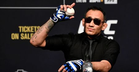 Gwiazdor UFC staranował kilka samochodów i trafił za kratki. Nagranie z USA