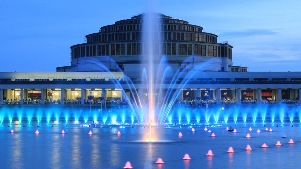 Hala Tysiąclecia we Wrocławiu (dawniej Hala Ludowa) jest