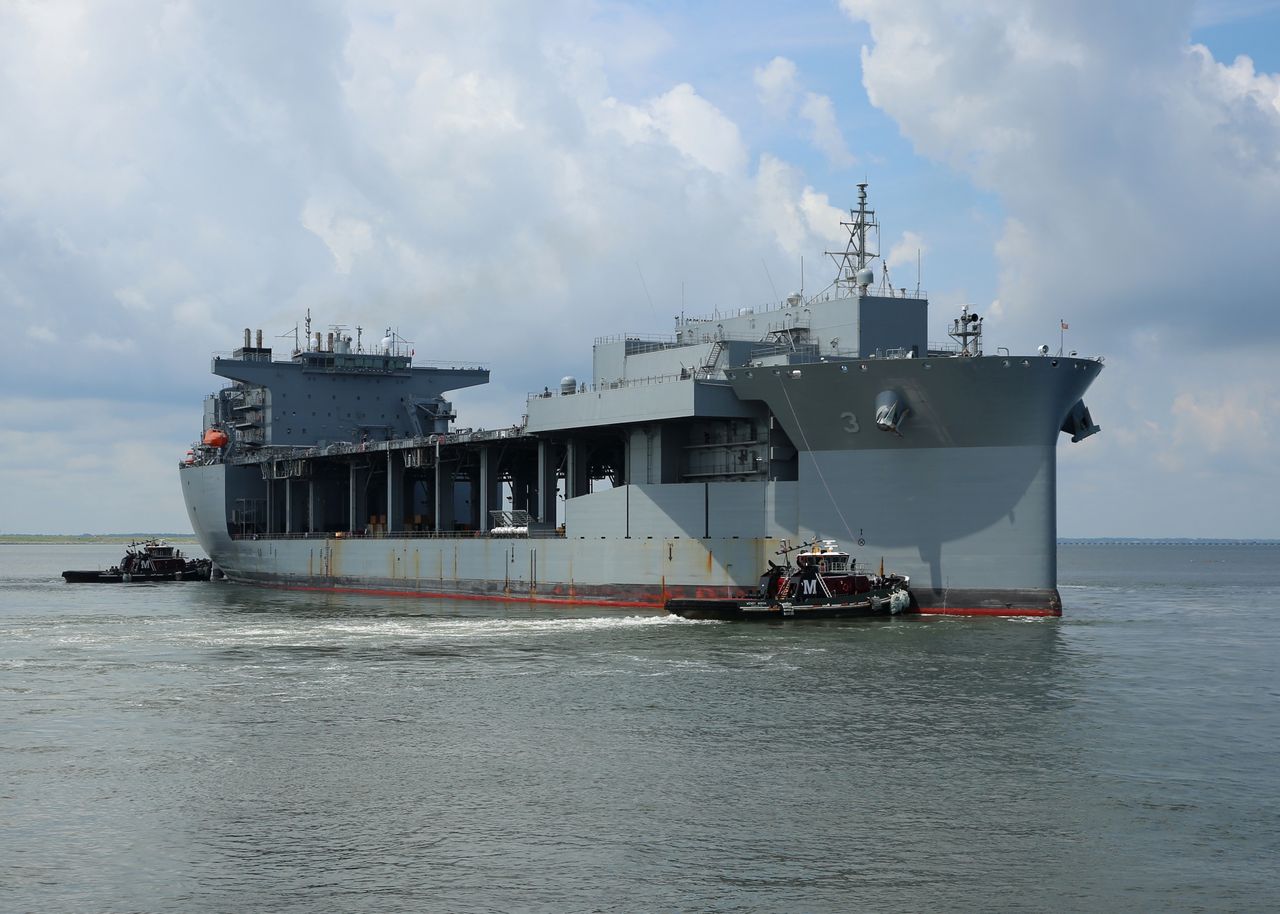 Das Schiff Lewis B. Puller - die erste Einheit ihres Typs