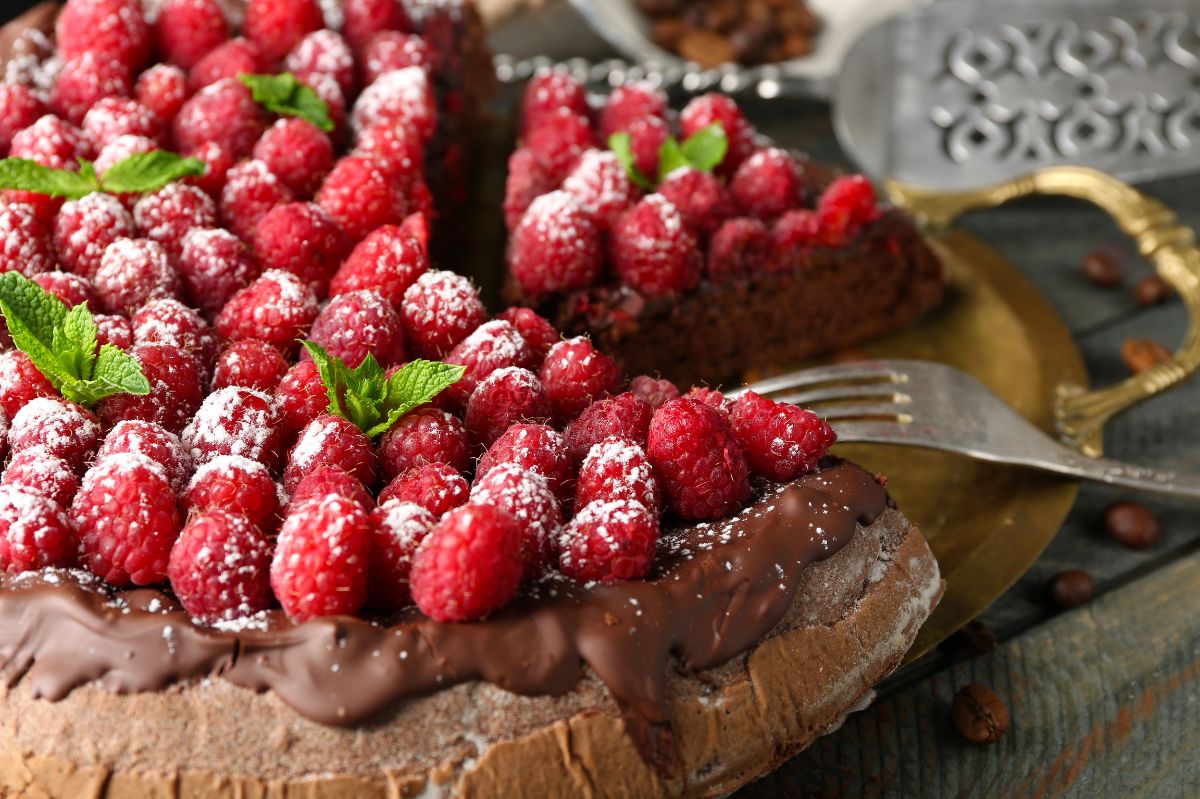 Chocolate cake with raspberries - Delicacies