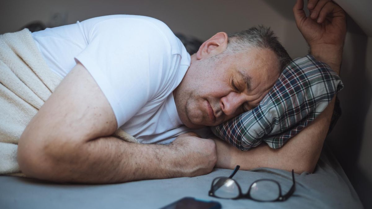 Dlaczego budzę się między 2 a 3 w nocy?