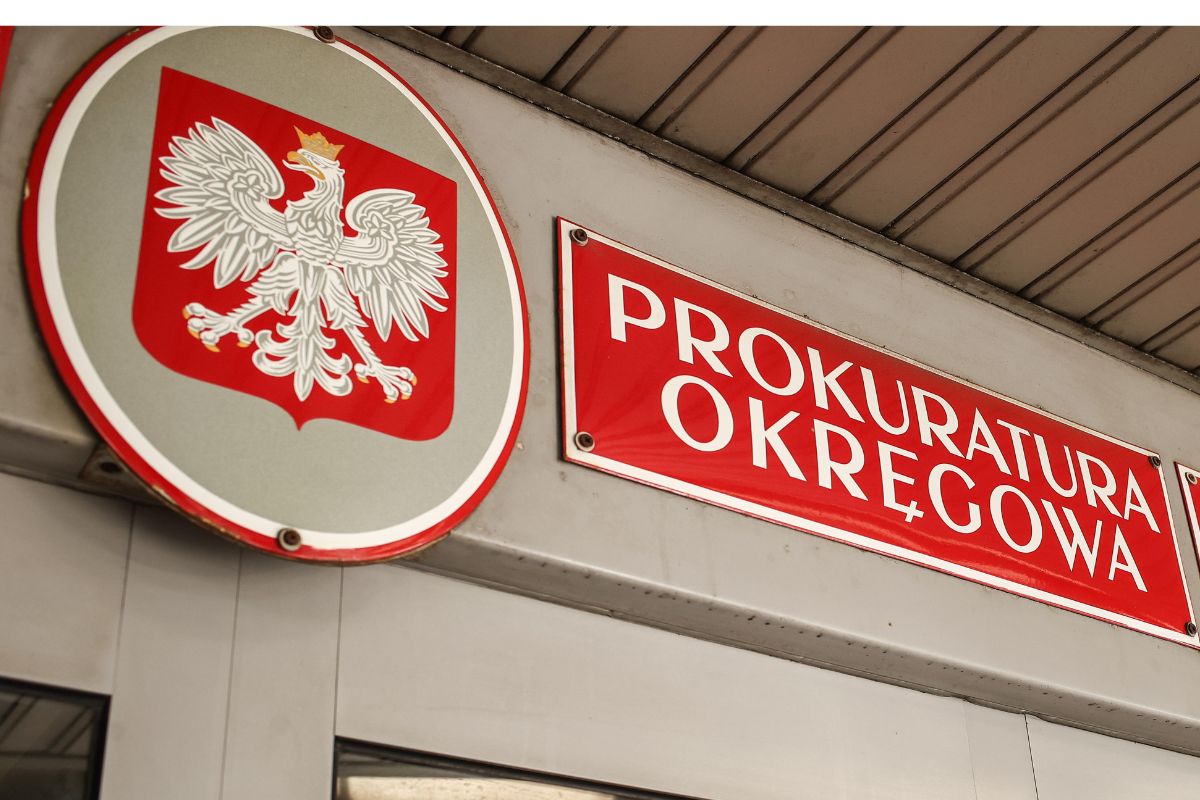 Matka miała przywłaszczyć pieniądze na studniówkę. Prokuratura ujawnia