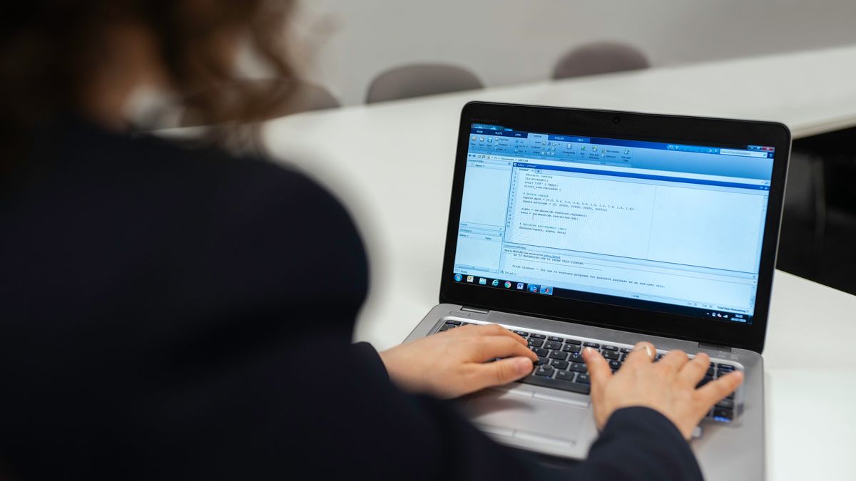 Nie tylko programiści dobrze zarabiają. Specjalista SAP nie ma się czego wstydzić