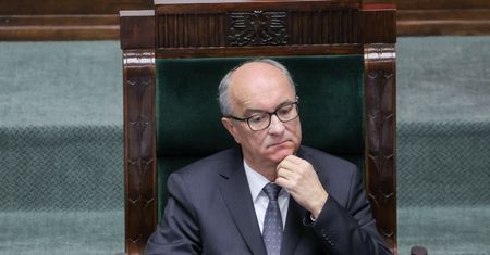 "Rekomenduję większy rozsądek". Czarzasty po wpisie ambasady Izraela