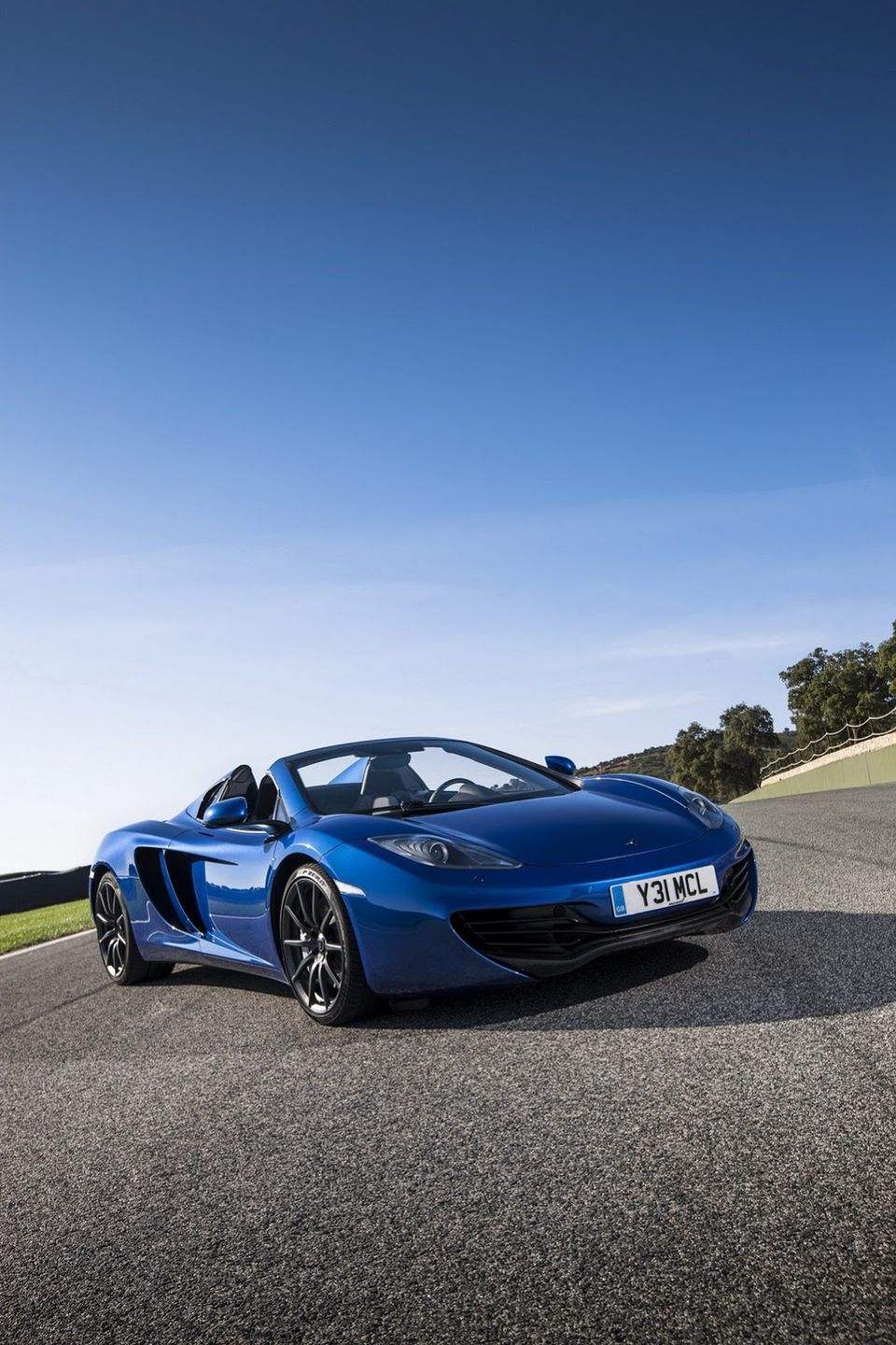 McLaren MP4-12C Spider - obszerna galeria prosto od producenta 64